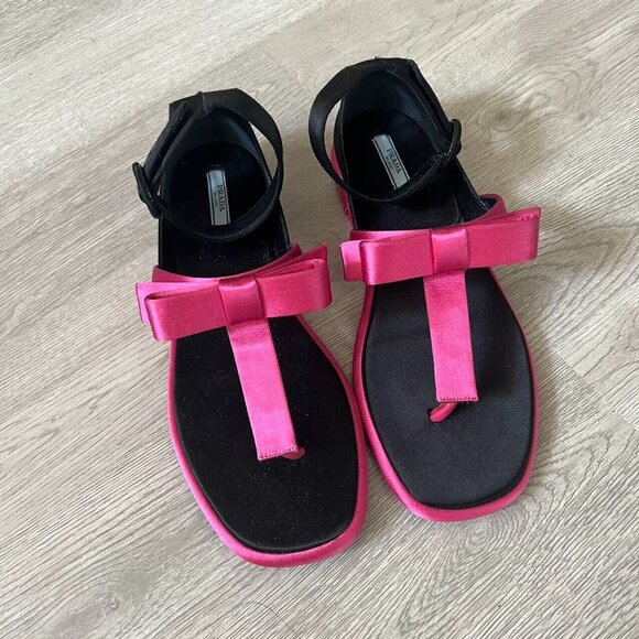 Prada Pink Satin Bow Flat Sandal Woman Size 39 Made in Italy Rare - Picture 1 of 12